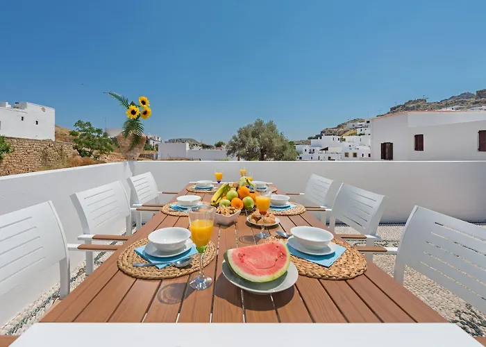 Diamond Exclusive * לינדוס