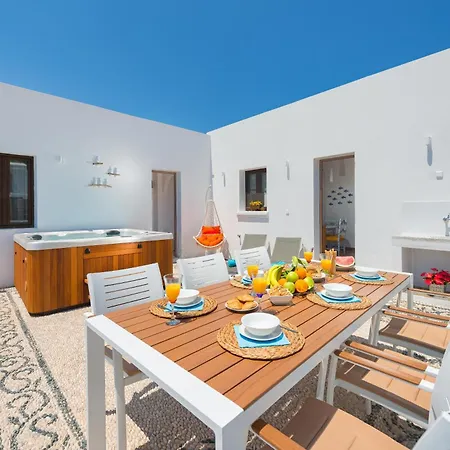 Diamond Exclusive Villa Líndos